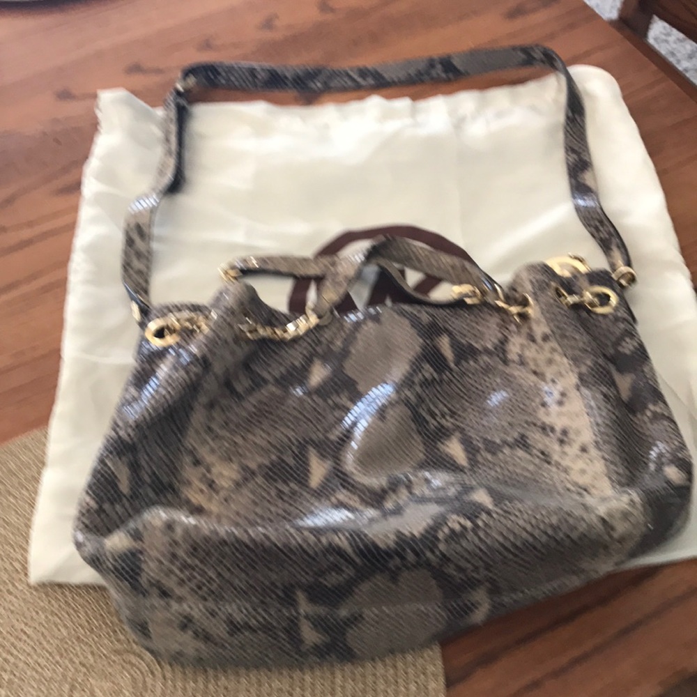 Handbag